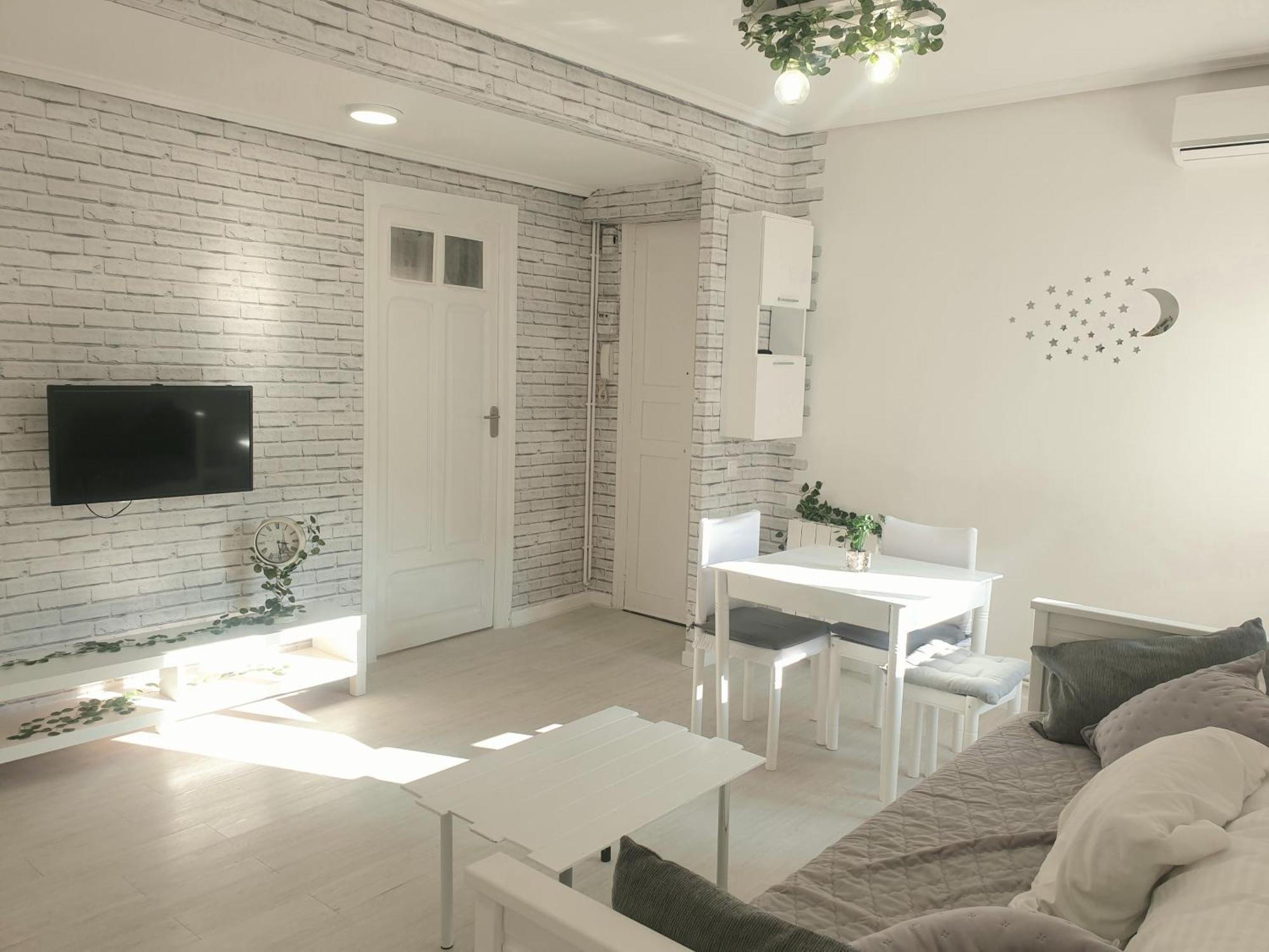 Apartamento Eguzkilore. โลโกรโญ ภายนอก รูปภาพ