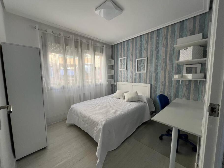 Apartamento Eguzkilore. โลโกรโญ ภายนอก รูปภาพ