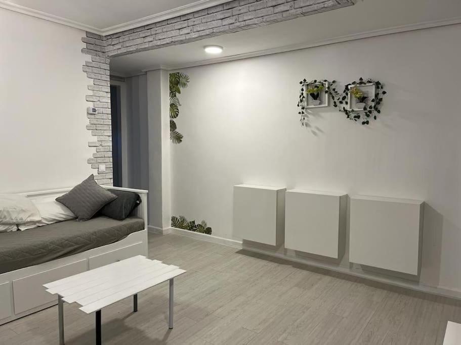 Apartamento Eguzkilore. โลโกรโญ ภายนอก รูปภาพ